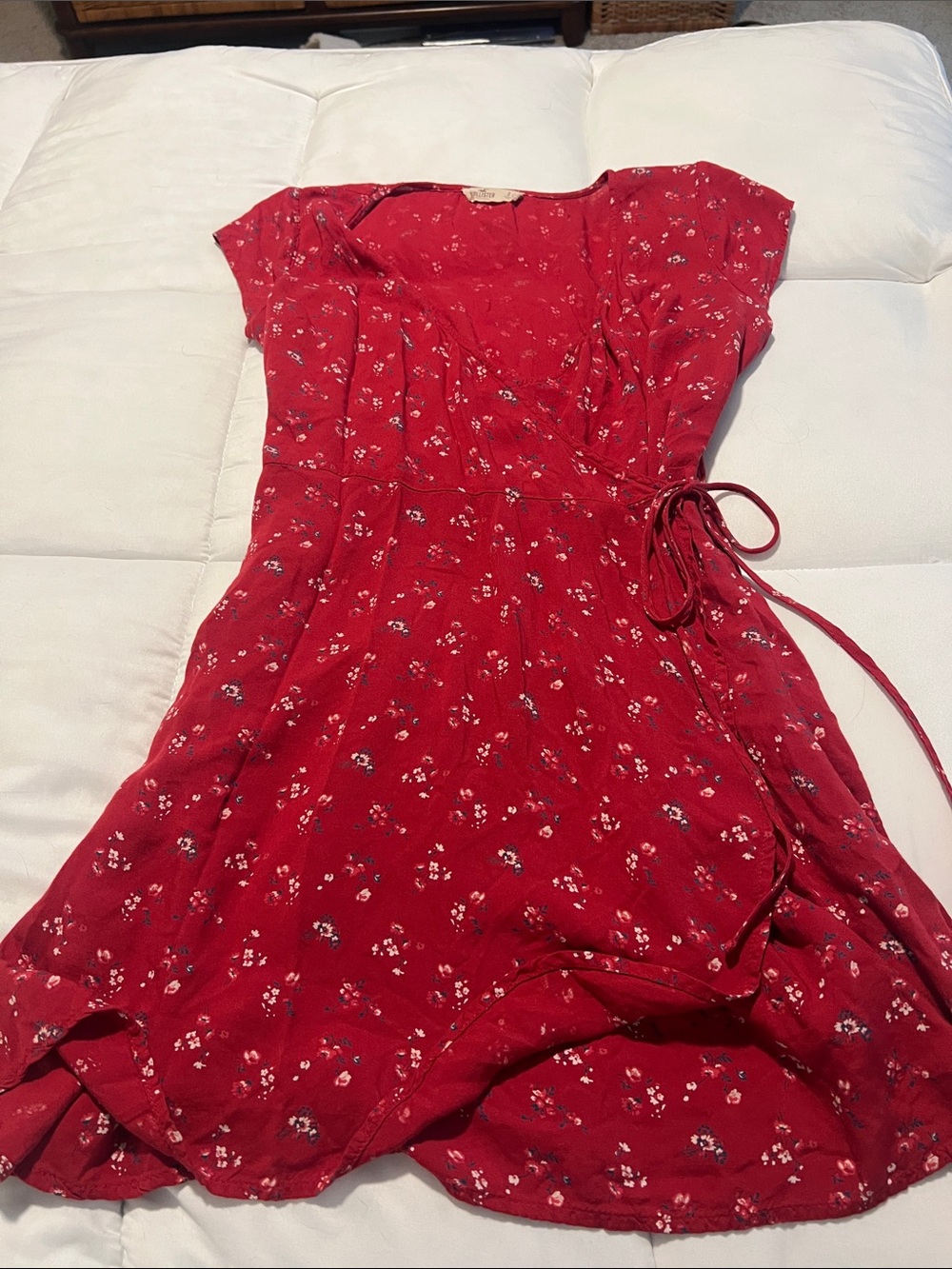 Hollister Red Floral Wrap Dress Tie Waist Mini Dress Size S